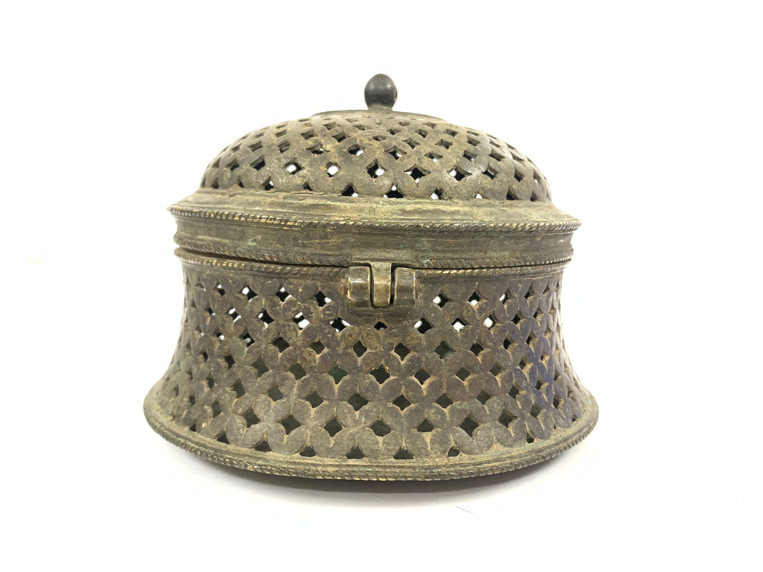 MUGHAL JAALI BOX