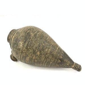 Antique Mughal carved hookah