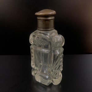 Vintage Small cut glass Perfume Bottles | Antique Perfume Bottle | Rare perfume bottles| Cut glass work | Vintage perfume bottles