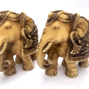 Vintage Pair of elephants| elephants| Figurines| Home Decor| Handmade Elephants| Elephant Sculptures| Handicraft| Vintage Figurines|Art deco