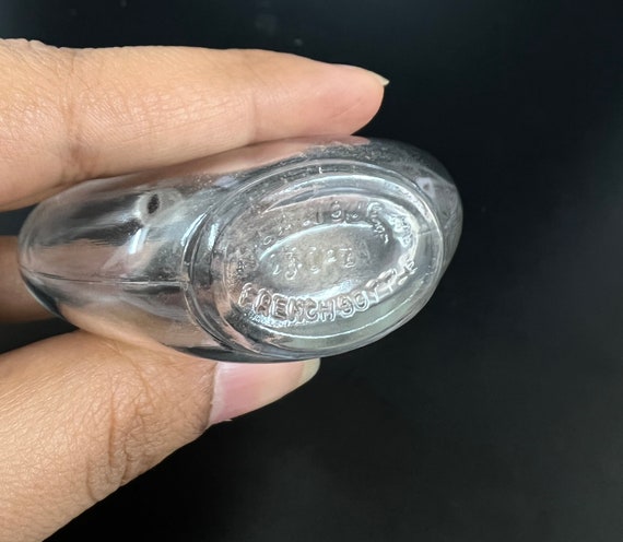 ヴィンテージ ラリックの香水瓶 - Etsy 日本