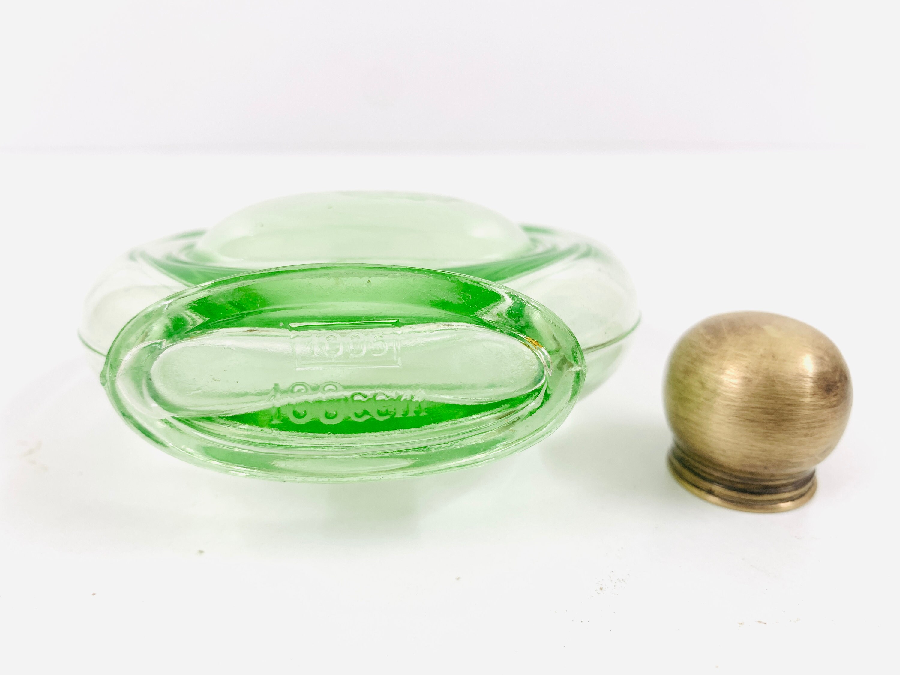 アンティークグリーンガラス香水瓶 | 蓋付きヴィンテージ香水瓶 - Etsy 
