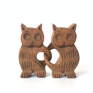 Wooden pair of owls| hand carved owls| Wooden owl | Wooden collectibles| Handmade owls | owl figurine| Home decor| vintage decor| decoration