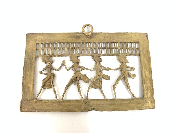 Vintage Brass Pickle Dish From Rajasthan - Ca 1920 Vintage Brass Pickle Dish From Rajasthan - Ca 1920