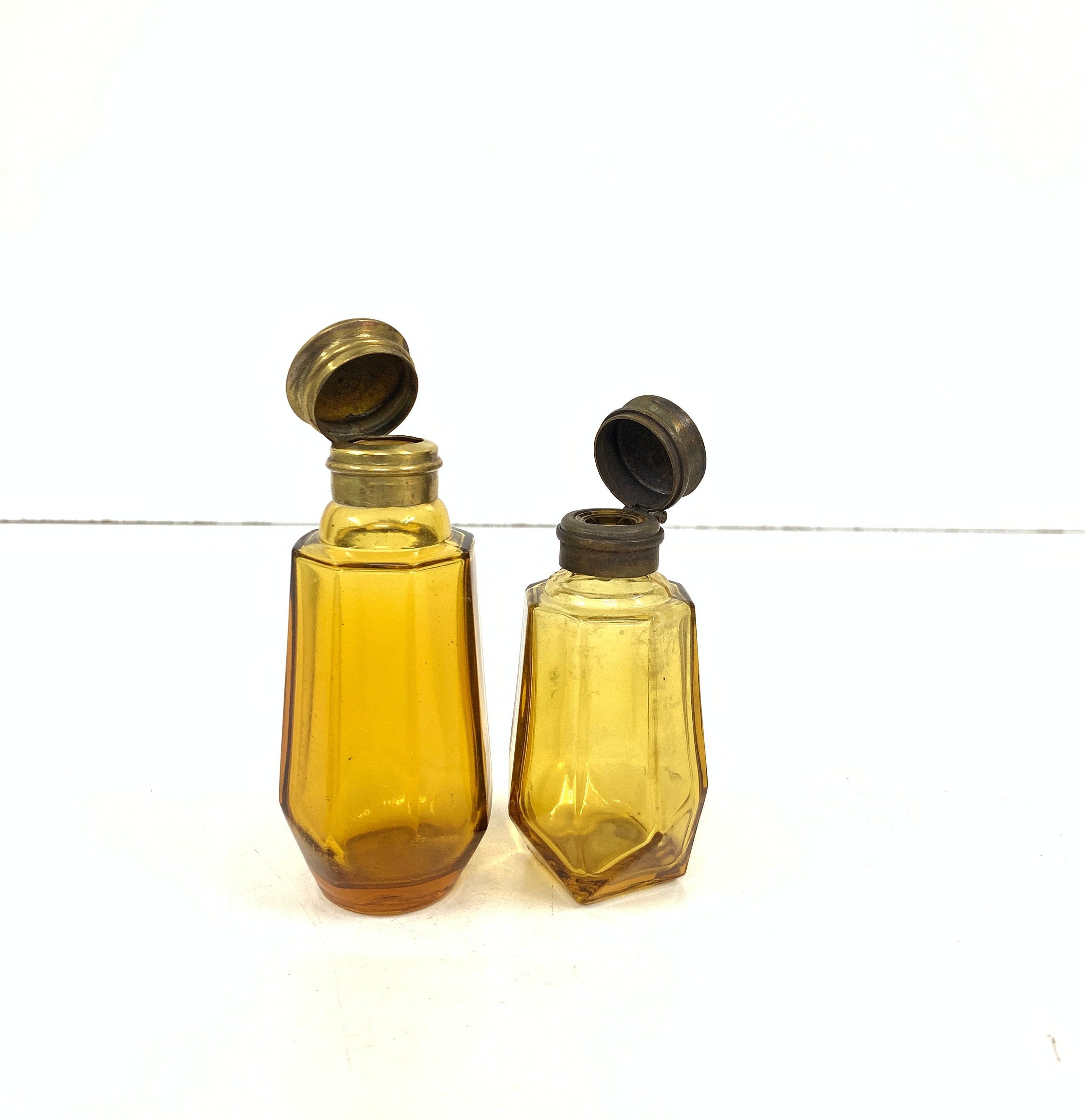 Vintage AVON 香水瓶　ボトル　エイボン エイボン ヴィンテージ 香水瓶 Classic Lion ライオン 箱付