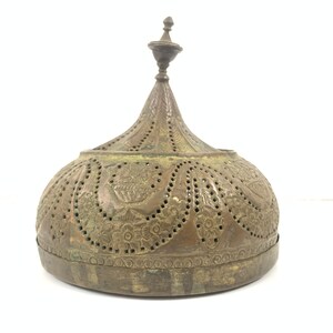Vintage Brass diffuser| Vintage Brass Pan and Betel Nut Box| Vintage jali Box