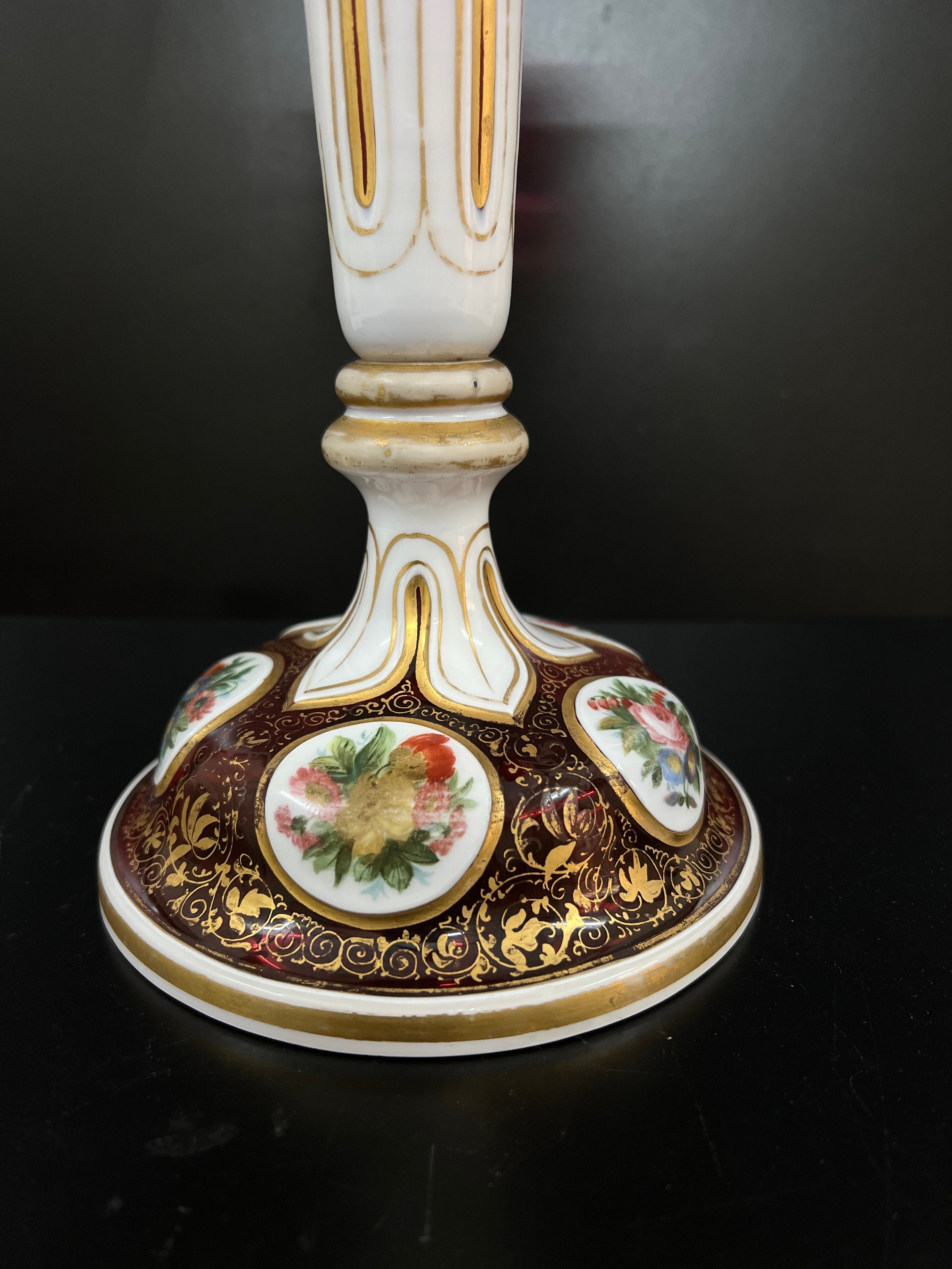 ヴィンテージ ボヘミアン オーバーレイガラス花瓶（金細工