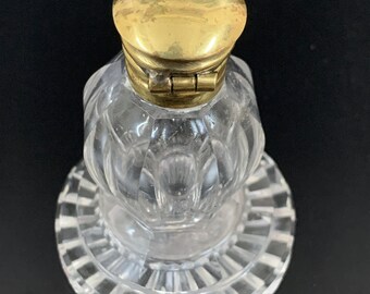 Stylebuilt ヴィンテージ ガラス ボトル 香水瓶 USA 米国 ヴィンテージカットガラス香水瓶 - Etsy 日本