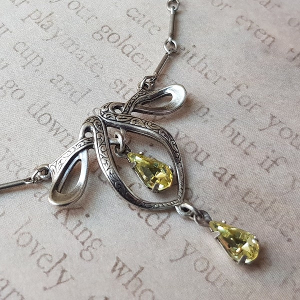 Art Nouveau pale yellow Swarovski crystal antique silver necklace elven Galadriel Victorian The Great Bridgerton LOTR Lord of The Rings Deco
