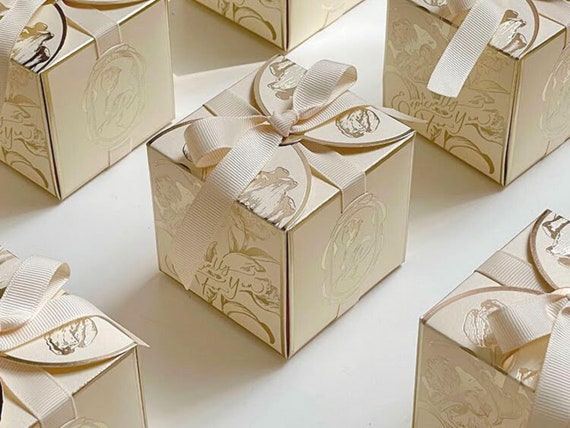 New Paper Gift Box White Embossing Small Candy Box Wih Ribbon Packaging  Wedding Favor Decoration Baby Shower Party Supplies