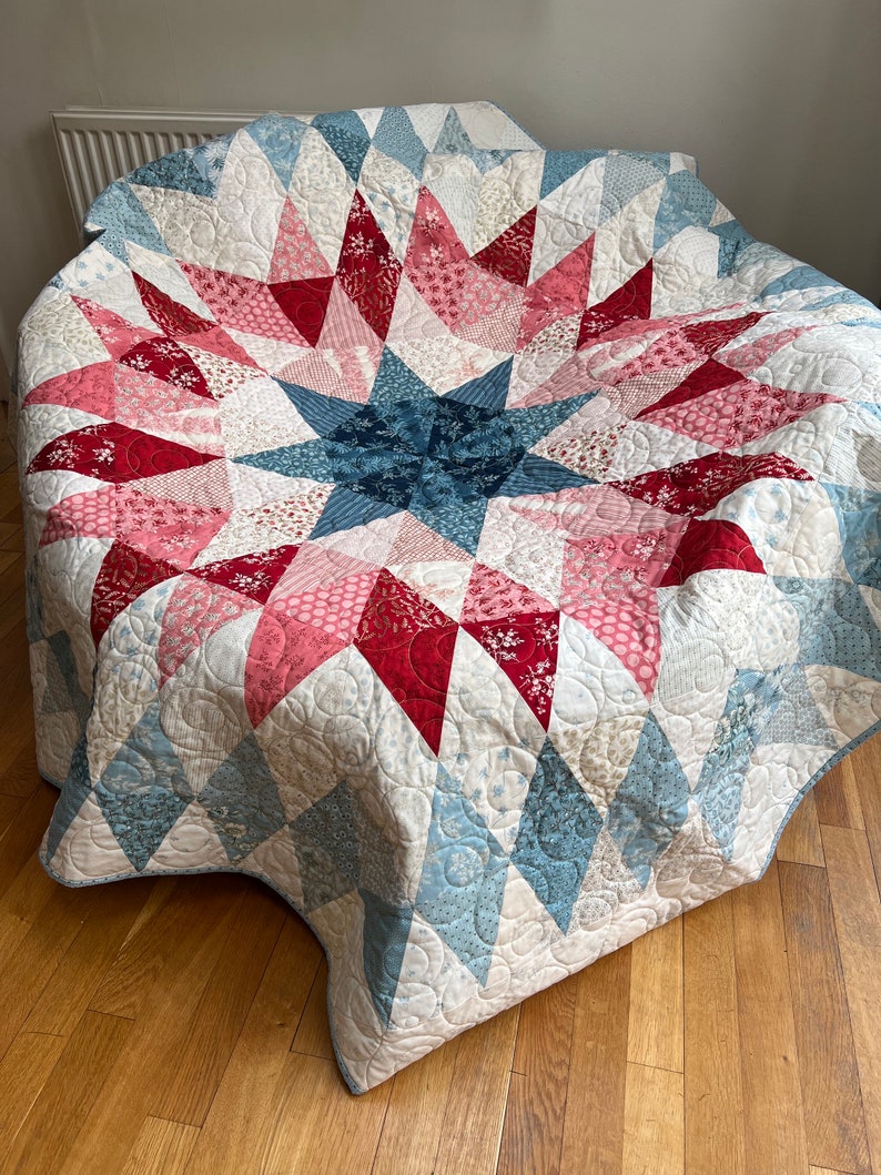 The Blue and Red Star Quilt image 8