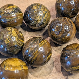 Tiger Iron Spheres 30mm