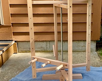 Ashford Warping Mill 16 yards , can save some arm movements while  winding warps ships: centeringwithfiber