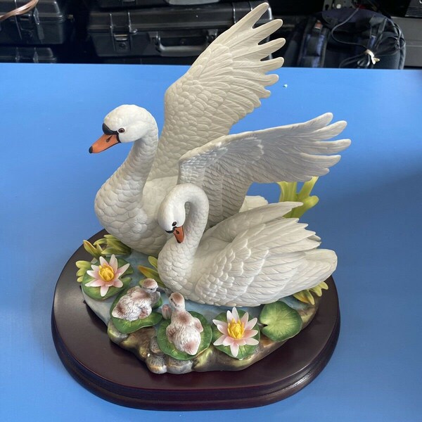 Andrea by Sadek Etsy