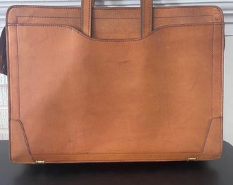 Vintage Renwick Leather Messenger Briefcase, retro brown leather office bag, 70's messenger briefcase