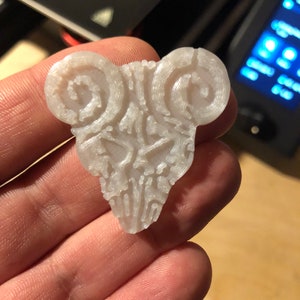 The Pick of Destiny Glow-in-the-dark 3D printed guitar pick / Durable 100% Infill / Tenacious D imagem 7