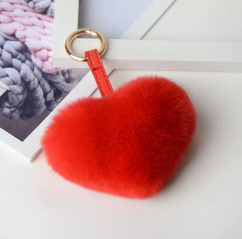 ONNUTO Fluffy Pompom Heart Keychain - Red