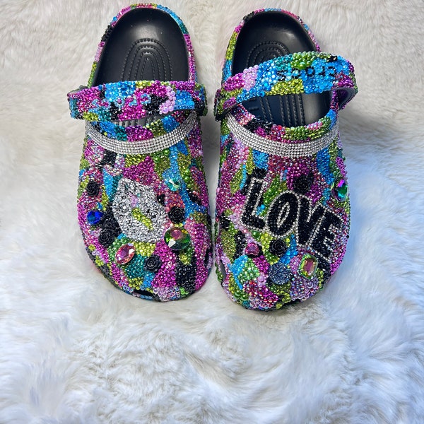 bling crocs