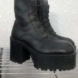 Unif armada boots 2025