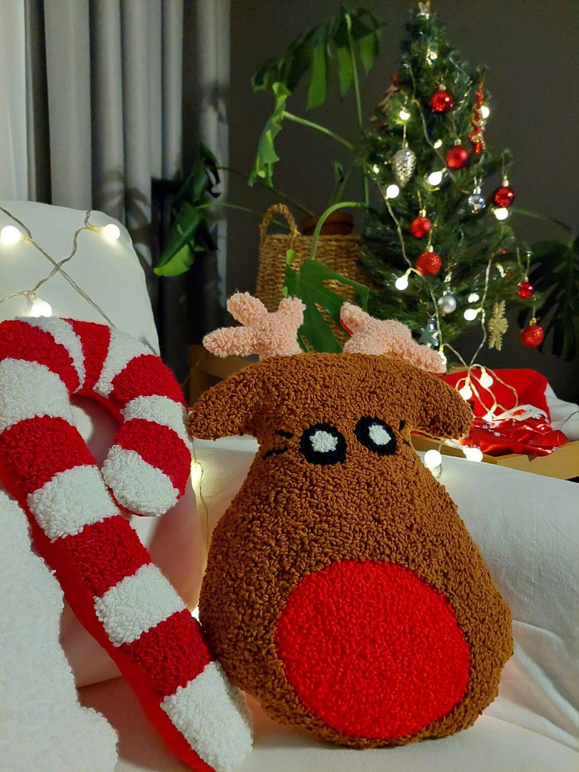 Tufted Christmas Pillow Punch Needle Christmas Pillow Etsy