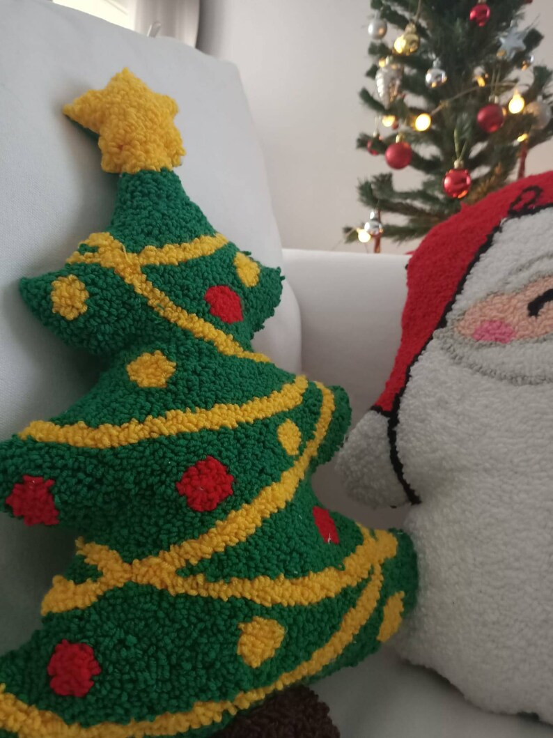 Tufted Christmas Pillow Punch Needle Christmas Pillow Etsy