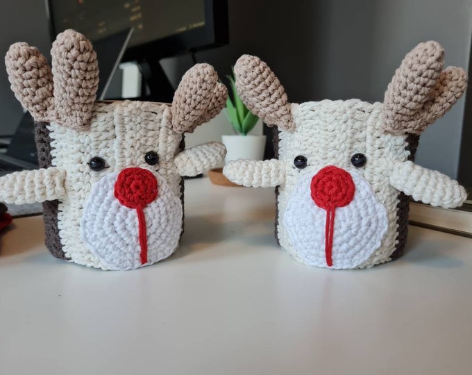 Set of 2 Christmas Mug Sweater, Cozy Christmas Knitted Cup Warmer, Winter Crochet Mug cover Sleeve, Christmas Coffee Cozy, Reindeer Mug