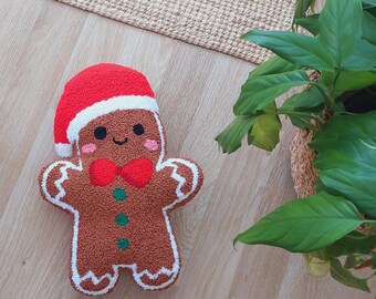 Hand-Tufted Gingerbread Man Pillow, Christmas Decor