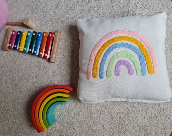 Rainbow Punch Needle Cushion Cover, Punch Needle Pillow Pastel Rainbow, Nursery Rainbow Pillow Case, Textured Rainbow Pillow Cover Nursery
