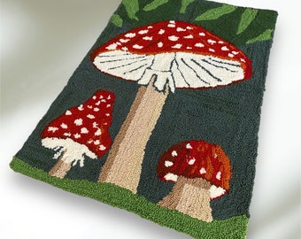 Hand Tufted Mushroom Rug, Trippy Home Decor (2x3)