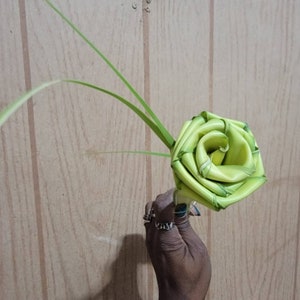 3 sweet heart rose