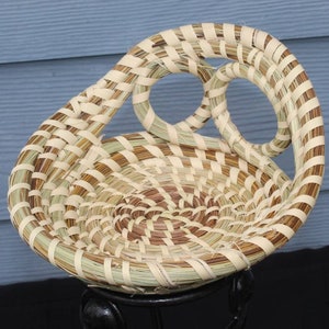 Double looped basket