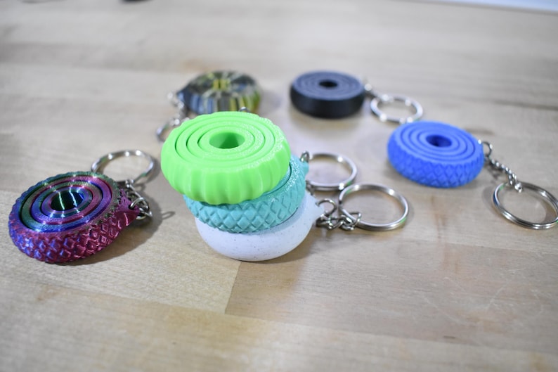Gyroscopic Keychain Fidget Keychain | 3D Printed Gyroscope Spinner Sensory Toy - Etsy