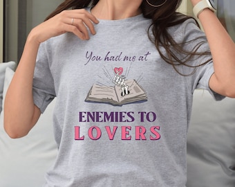 Chemise Enemies to Lovers : produits romantiques épicés pour lecteurs