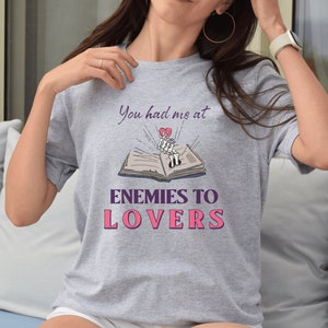 Maglietta &quot;Nemici che diventano amanti&quot;: Merchandising per lettori di Spicy Romance