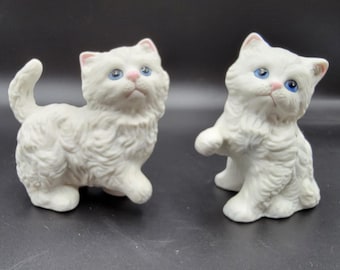 Homeco Vintage Porcelain Cat Pair Fluffy White Blue Eyes Persian Figurine Small