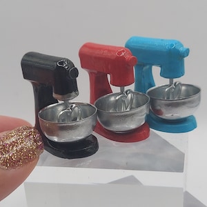 Dollhouse Miniature 1:12 Scale Stand Mixer