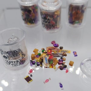 Dollhouse Miniature 1/12 Scale Trick or Treat Halloween Candy Jar Children Kids