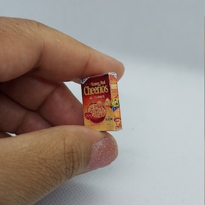 Dollhouse Miniatures Honey Nut O&#39;s Cereal Box