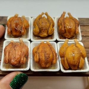 Dollhouse Miniatures 1:12 Scale Thanksgiving Turkey