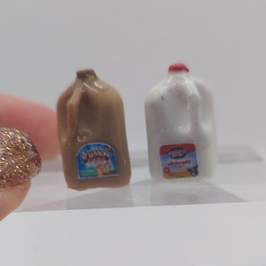 Dollhouse Miniatures 1:12 Scale Gallon of Milk or Chocolate Milk
