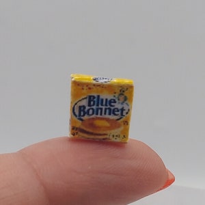 Dollhouse Miniatures 1:12 Scale Box Margarine Sticks