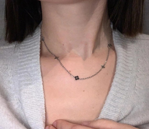 Four leaf clover 2024 necklace luxury brand