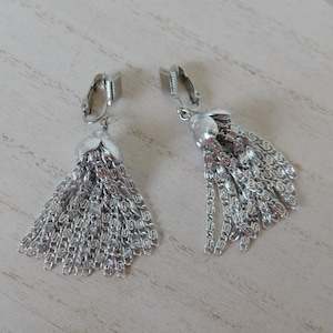 Sarah Coventry Vintage Clip-On Earrings Silver Dangle Scroll Chain Tassel Fringe