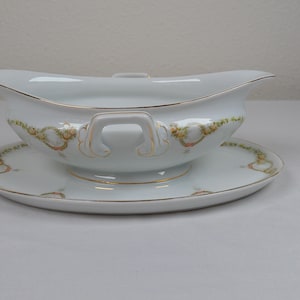Rosenthal Donatello Briar Rose China Sauce Boat with Attached Underplate Vintage