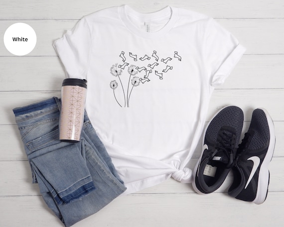 Dachshund Mom Shirt Dachshund Shirt Floral T-Shirt Dachshund Mom Shirt Dachshund Shirt Floral T-Shirt