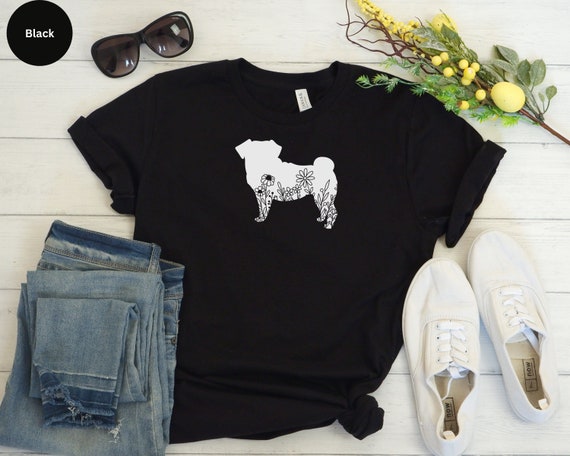 Pug Mom T-shirt, Floral Pug Tee, Dog Lover Apparel, Pug Mom Shirt