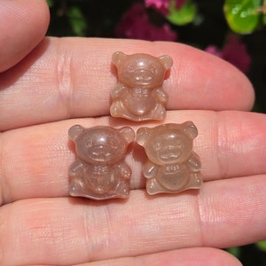 Peach Moonstone Bear, Flashy Peach Moonstone Crystal