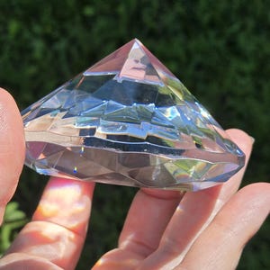 Glass Diamond Carving, Diamond Paper Weight, Diamond Crystal