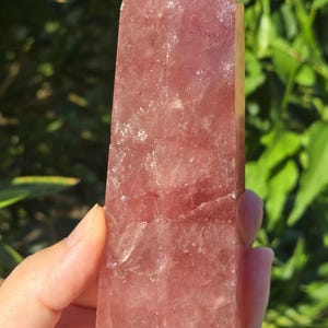 Strawberry Quartz Tower, Strawberry Quartz Crystal