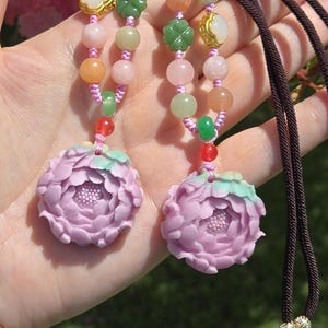 Gorgeous Yanyuan Agate Flower Necklace